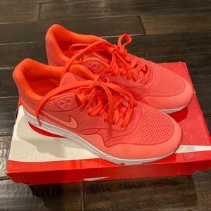 WMNS AIR MAX 1 ULTRA MOIRE